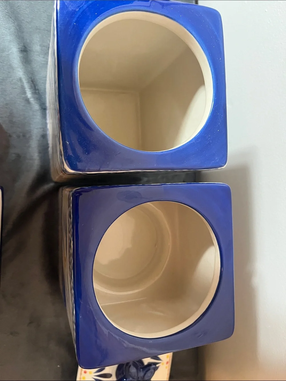 TEMP-TATIONS OLD WORLD STACKABLE CANISTERS KITCHEN CERAMIC BLUE cookware